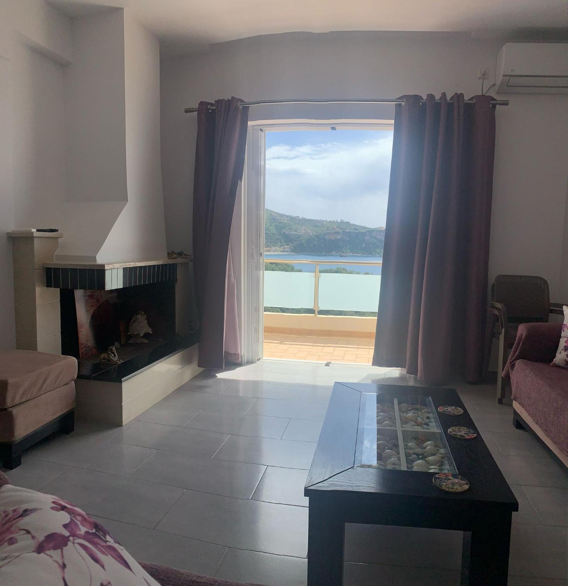 Sunset Views Apartment Himarë Eksteriør billede