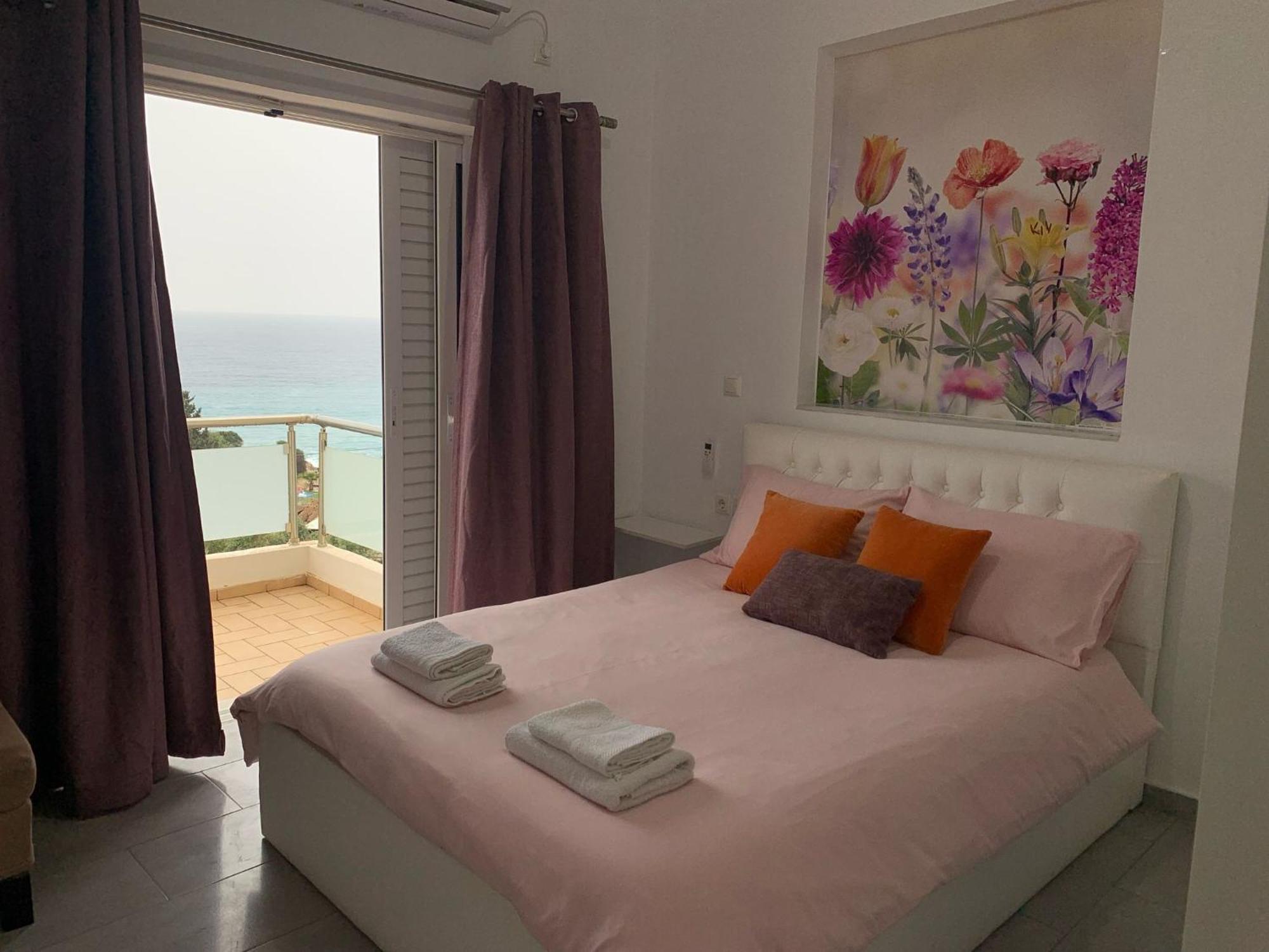 Sunset Views Apartment Himarë Eksteriør billede